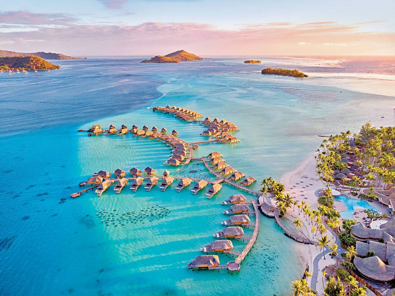 Bora bora pearl resort Otemanu View Aerial view